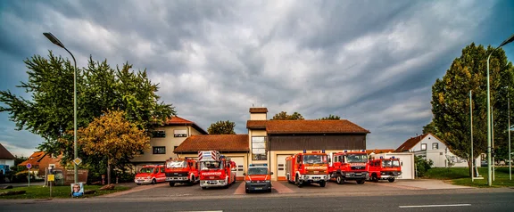 Altes Feuerwehrhaus HDR.jpg