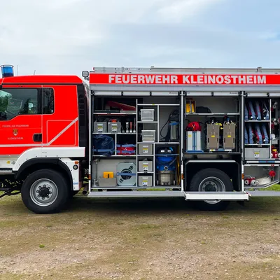 TLF3000 links bearbeitet.jpg