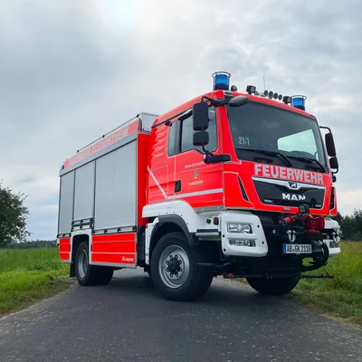 TLF3000 Vorderseite bearbeitet.jpg